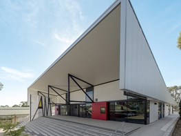 Mamre School: using unstable spaces to create connection