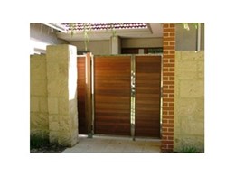 Pedestrian and driveway gates from Aliquantum