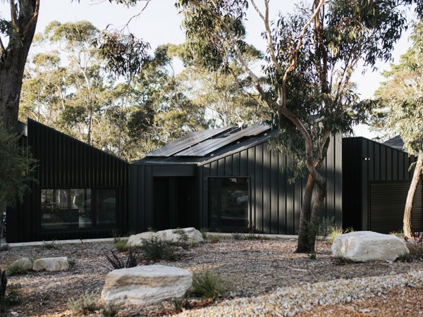 Govetts Leap Bach | Anderson Architecture