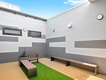 The courtyard at Port Macquarie Base Hospital Mental Health Unit