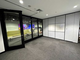 Operable acoustic walls create flexible meeting spaces at global marine services company