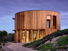 The timber beach house that’s “all front”