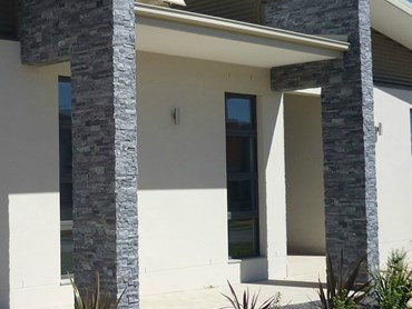 Stacked Stone natural stone in 14 colours with preformed corners available to match