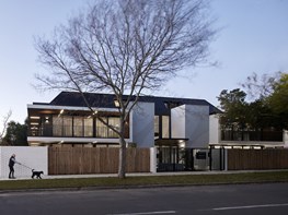 Nature-inspired apartments in bayside Melbourne