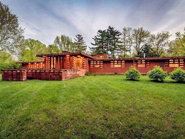 Pappas House is built in Wright&rsquo;s Usonian style
