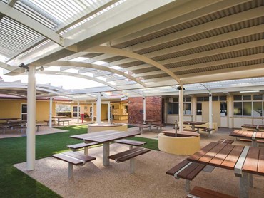 Urban's stylish picnic table and seating combination at St Ursula’s College