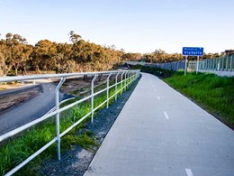 Proven barriers and handrails provide access and safety at Echuca-Moama Bridge