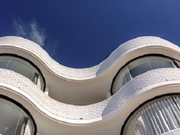 BCG curved glass goes with the flow on Bondi Beach apartment façade