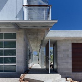 Desert House by Dunn & Hillam Architects