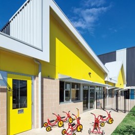 A walled city: Dallas Brooks Community Primary School by McBride Charles Ryan