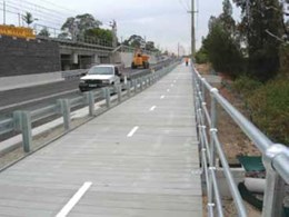 Low maintenance, high flexibility boardwalk system installed at Sydney freight line project