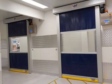 DMF Series RL3000 Rapid Roll doors in a clinical application