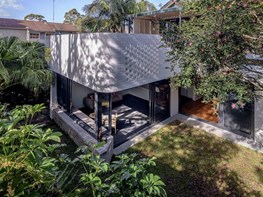 Sydney home extension 'like a pavilion in the garden'