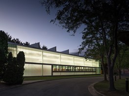 Light touch makes world of difference at PRC Embassy Pool Enclosure by Townsend + Associates Architects