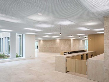 TICELL-N metal open-cell ceiling at the Novartis head office
