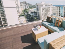 QwickBuild supports decking at Hawaii rooftop bar