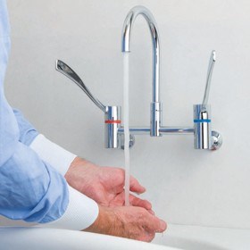 Enware’s new ergonomic design lever tapware improves hygiene with superior strength