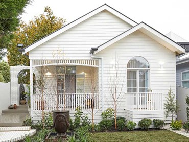 Cemintel’s Weatherboard collection is the perfect material for the harsh Australian environment