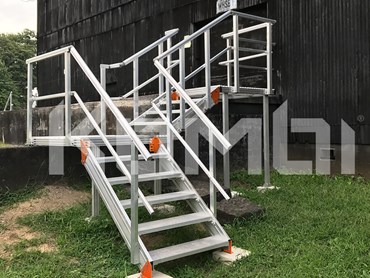 Kombi Stairs & Platforms by Sayfa Group 