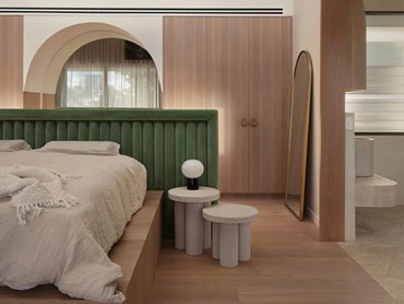 Evenex Deep Grain Oak is used in feature joinery throughout the bedrooms