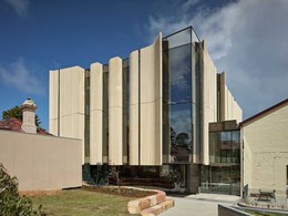 Timber profiles establish warm and inviting environment at Warrnambool Library 
