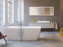 DuraSquare bathtubs meeting minimalism goals
