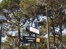 iGirouette digital signposts point the way at Curtin University’s smart campus