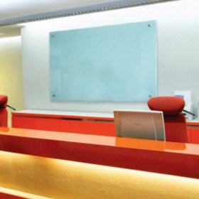 The Ultimate in style, quality and convenience, SilverScreen Glass Whiteboard