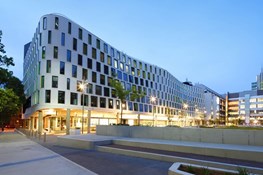 UTS Thomas Street Building by Steensen Varming wins 2015 Sustainability Awards - Public Building & Urban Design prize