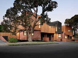 Alphington Townhouses by Green Sheep Collective