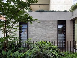 Petersen bricks provide textural contrast to concrete at Lavender Bay home