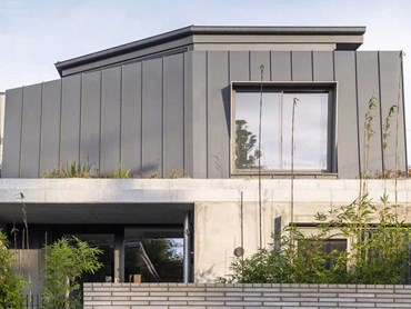 The Lambeth home featuring UniCote LUX cladding on the facade