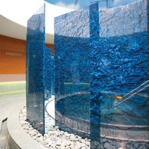 Acrylic sheets add wow factor to commercial fitouts