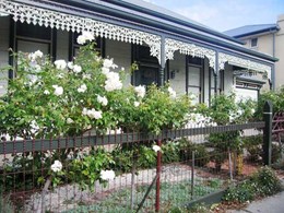 How to renovate the lacework facade on heritage properties