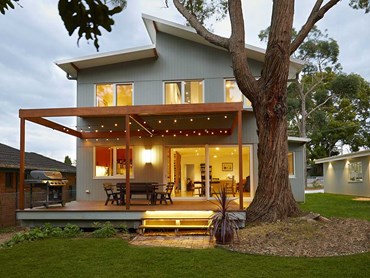 Envirotecture worked with Bondor to transform the cottage into an award-winning two-storey haven