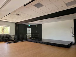 Portable QUATTRO stage installed in North Adelaide school upgrade