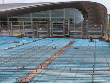 Adelaide Convention Centre &ndash; Installation of KingFlor KF70 steel flooring
