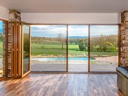 Screening stacking and folding doors to enjoy the outdoors better