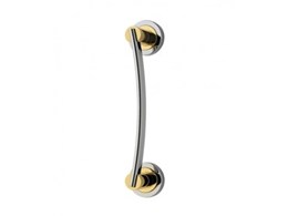 Contemporary and traditional pull handles and knobs available at Parisi Doorware