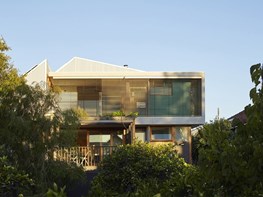 Extended and re-proportioned: architectural plastic surgery for a West Australian weatherboard