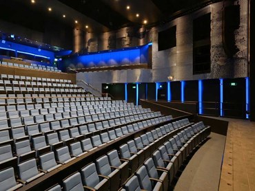 DecorZen was specified for the 400-seat Proscenium Arch Union Theatre 