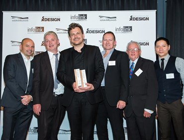Best of the Best Winner Professor Martyn Hook of iredale pedersen hook architects accepting his award from the team at UBIQ>Inexboard