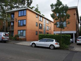 Energy efficiency upgrade at Fitzroy apartments with LowE glass