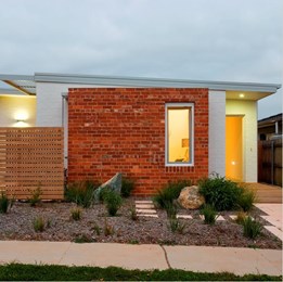 Mainstreaming green homes