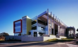 5 Stars awarded to TAFE building by Peddle Thorp