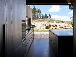 Fisher & Paykel appliances evoke luxurious simplicity in ‘social kitchen’ at Te Arai home