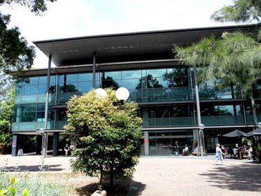 University of Wollongong library