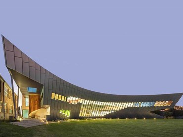 The curved facade of the Swift Science and Technology Centre at Toorak College
