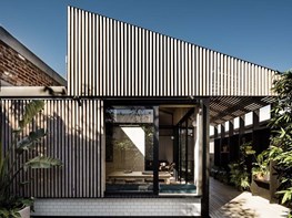 Former Melbourne workers' cottage sees the light 
