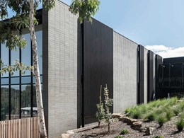 Concrete and timber look battens render modern aesthetic to Flinders residence